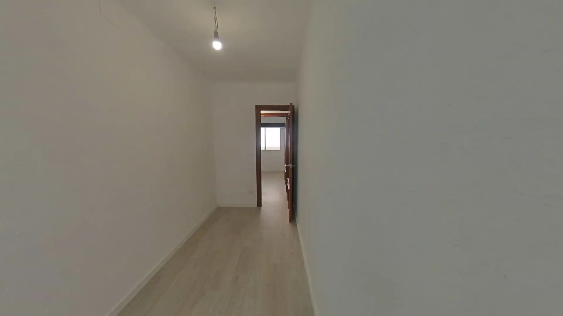 Piso en venta en Badalona con Parquet y Horno