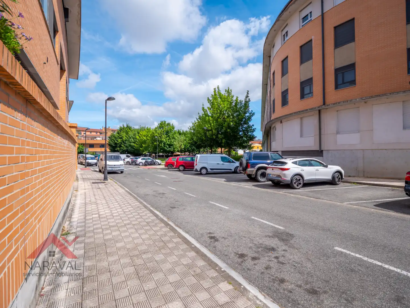 Parkplatz von Wohnung zum Verkauf in Aranguren mit Klimaanlage, Heizung und Terrasse