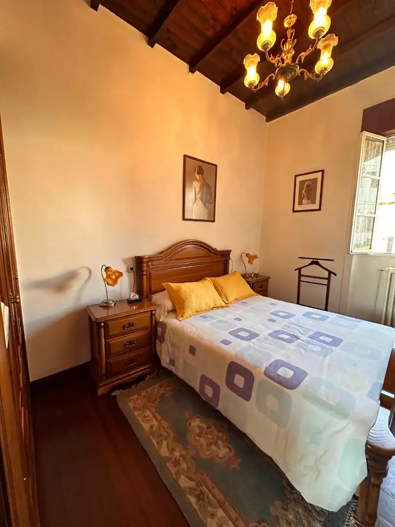Habitación de Casa o chalet en venta en Vedra con Calefacción, Jardín privado y Amueblado