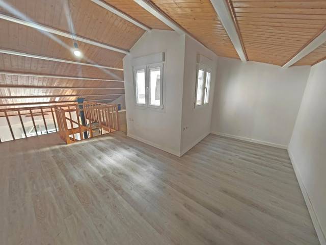 Piso en Venta en Carrer de Joaquim de Paz en Barri del Centre