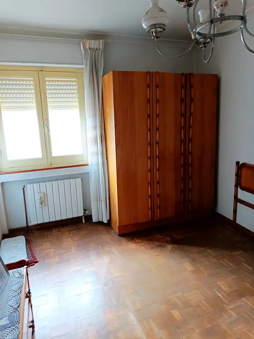 Bedroom of Flat for sale in Barruelo de Santullán  with Parquet flooring, Terrace and Furnished