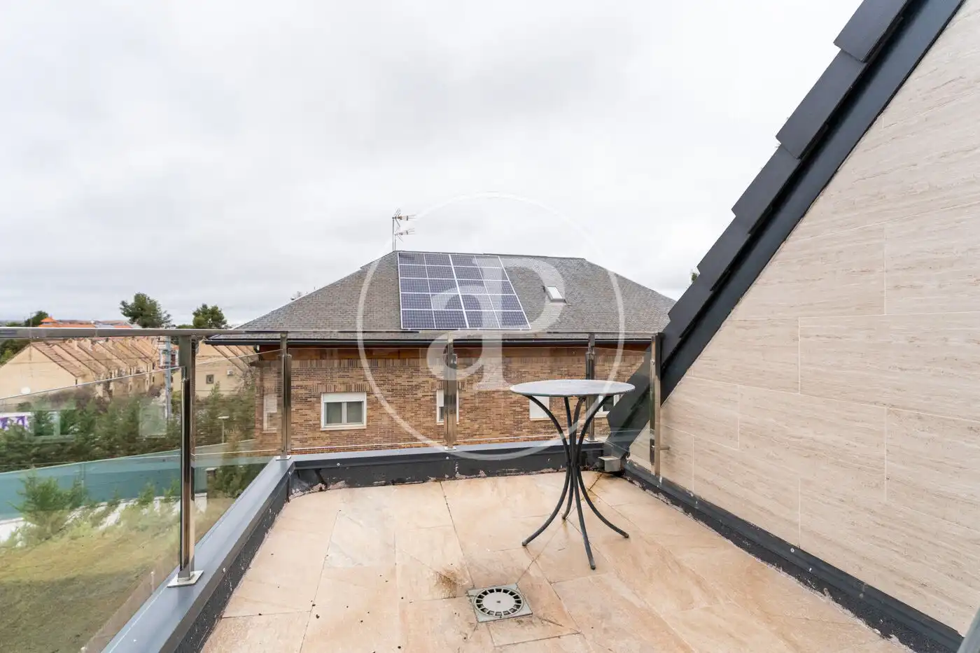Terraza de Casa adosada en venta en Pozuelo de Alarcón con Aire acondicionado, Calefacción y Jardín privado