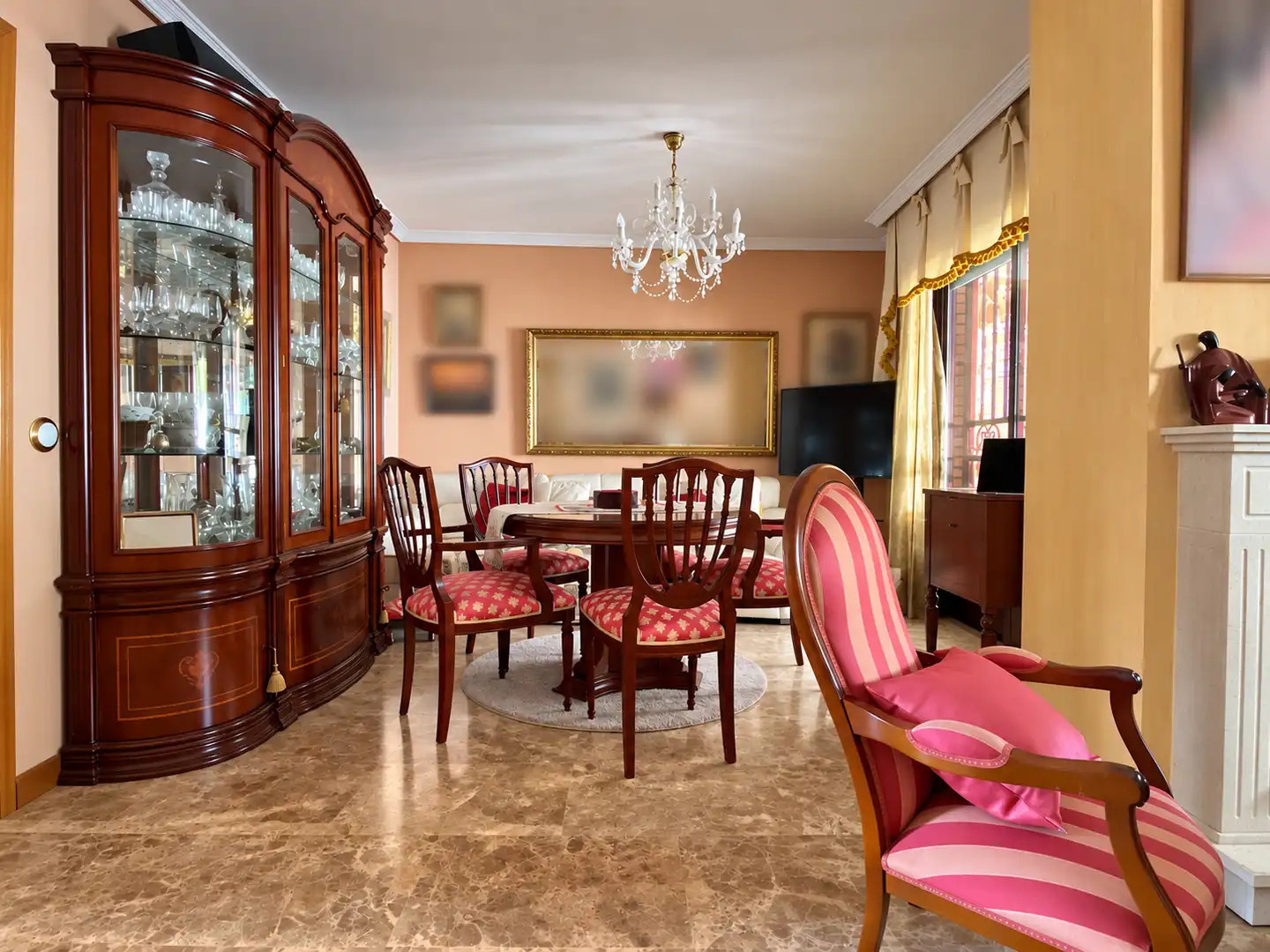 Casa adosada en venta en Valderas - Los Castillos