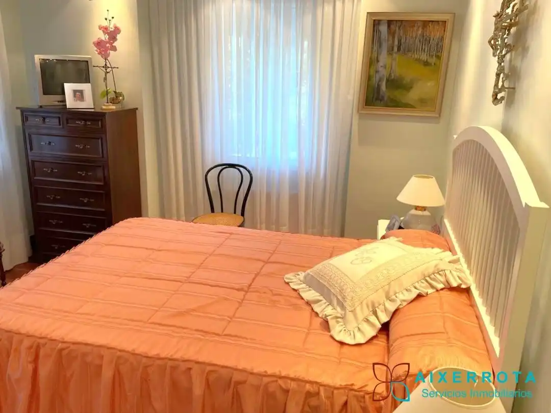 Bedroom of Flat for sale in Getxo   with Heating, Private garden and Terrace