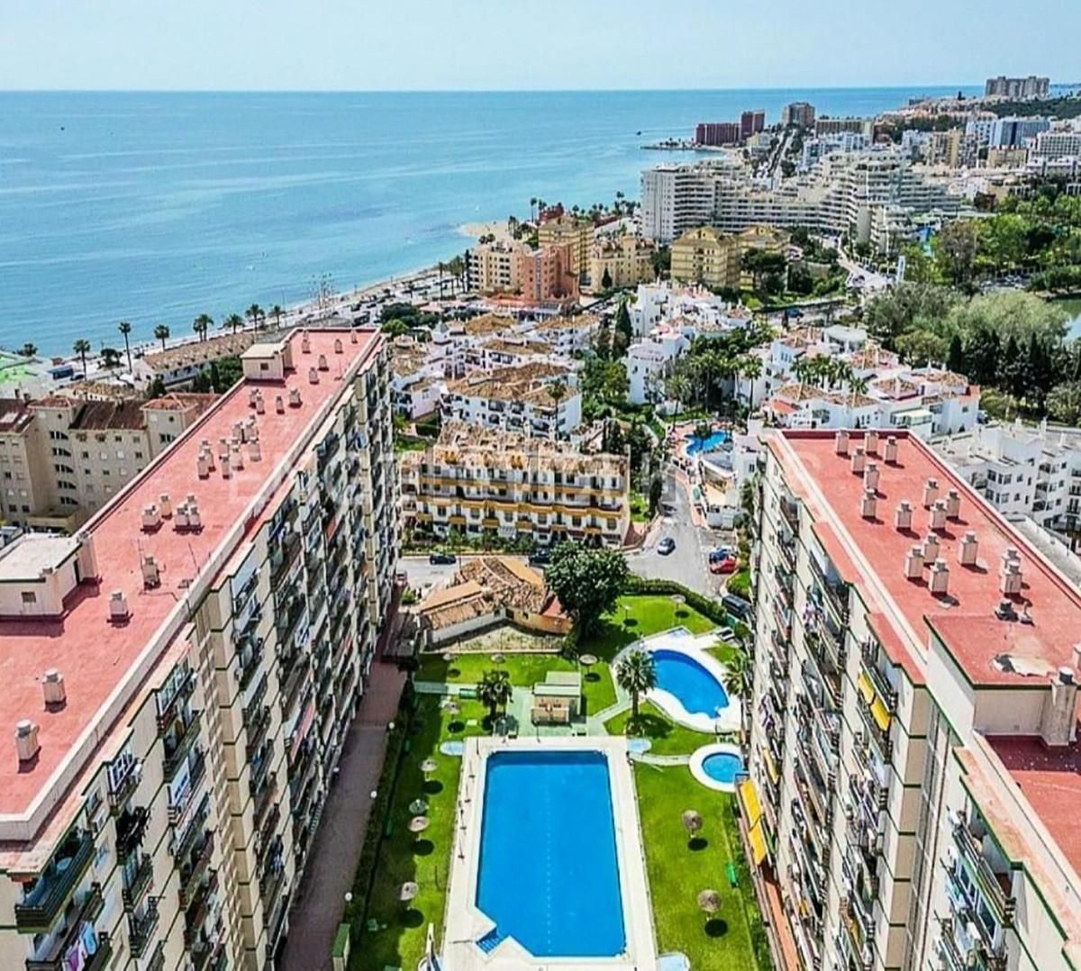 Exterior view of Loft for sale in Benalmádena  with Air Conditioner, Terrace and Furnished