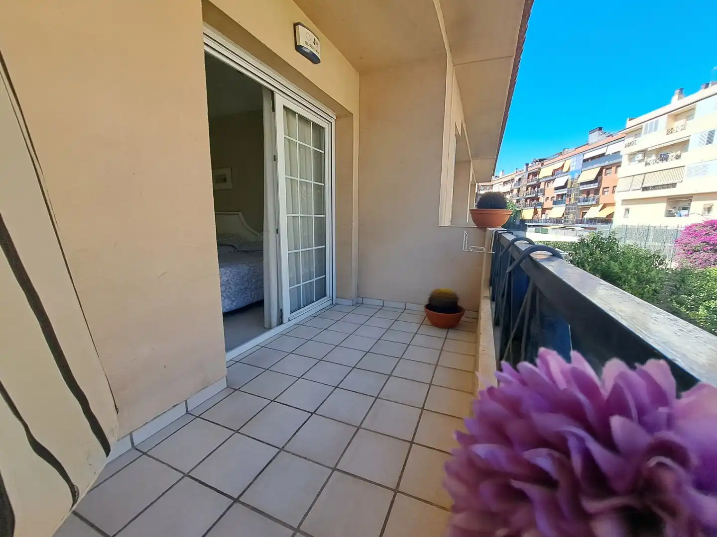 Terrasse von Einfamilien-Reihenhaus zum Verkauf in Rubí mit Klimaanlage, Heizung und Terrasse