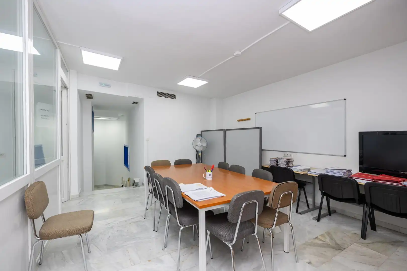 Business premises for sale in Calle Cisne 10, imagen 30