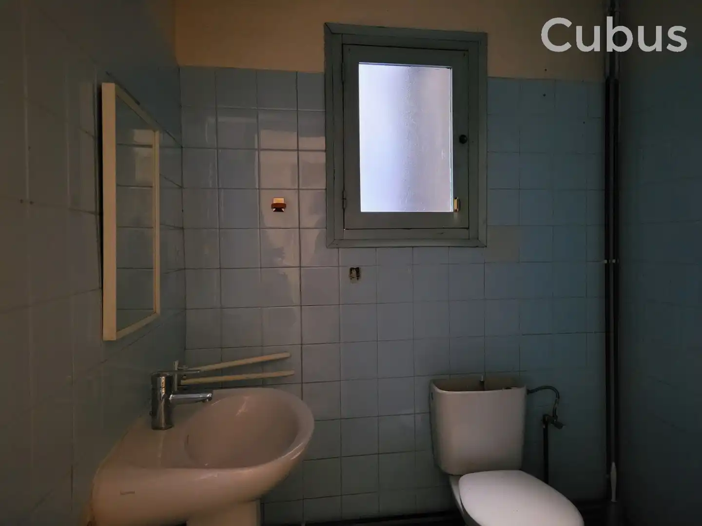 Baño de Piso en venta en Olot con Terraza y Balcón