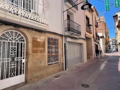 Vista exterior de Casa o xalet en venda en Castellón de la Plana / Castelló de la Plana amb Terrassa i Balcó