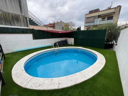 Swimming pool of Flat for sale in La Roca del Vallès  with Air Conditioner, Heating and Private garden