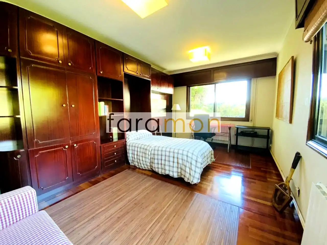 Bedroom of Houses for sale in Vigo   with Private garden, Parquet flooring and Terrace