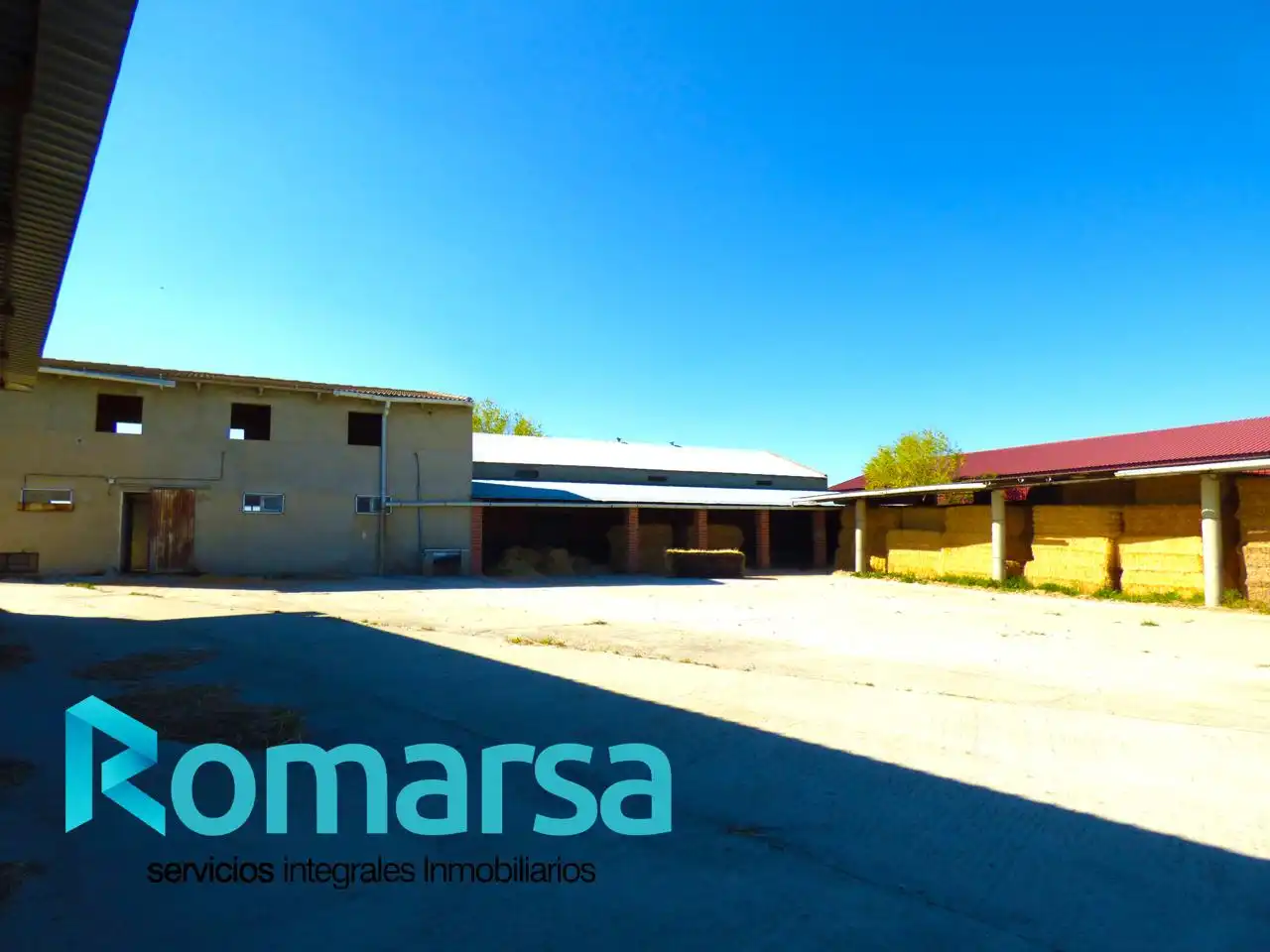 Industrial buildings for sale in Crespos, Ávila