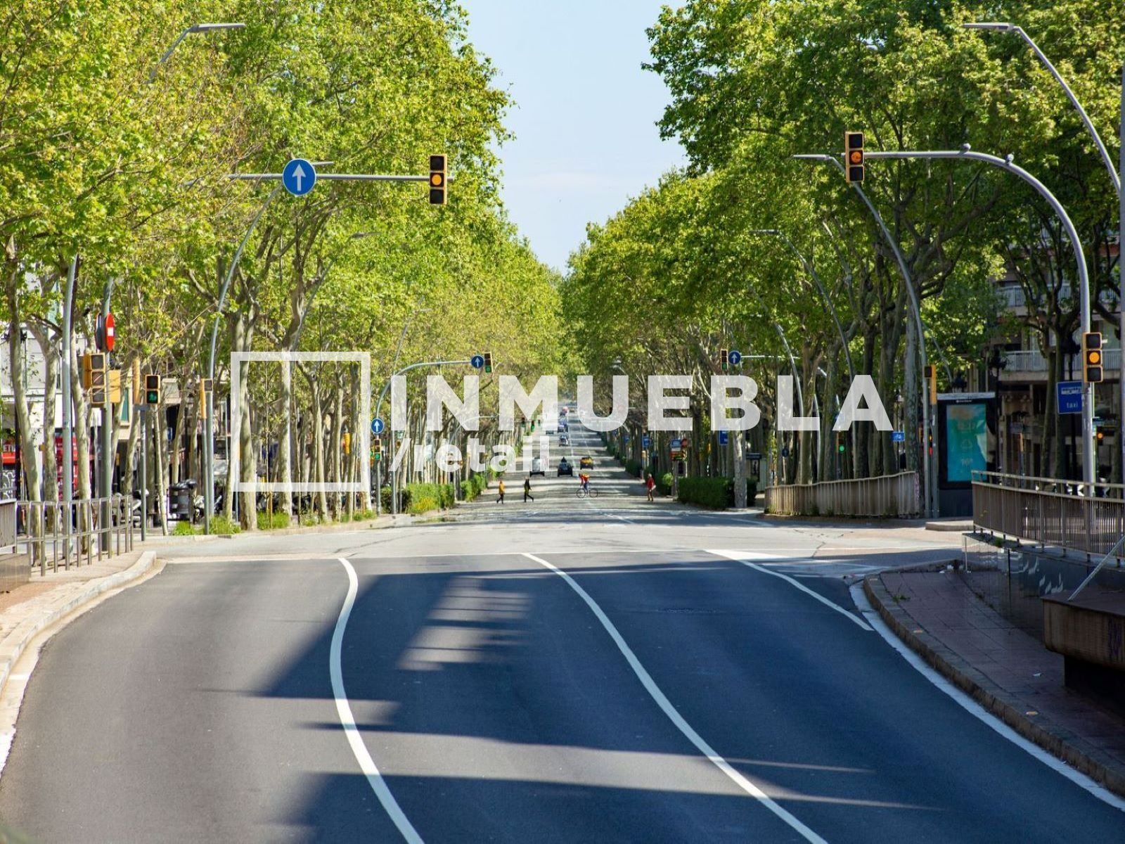 Exterior view of Premises for sale in  Barcelona Capital  with Air Conditioner