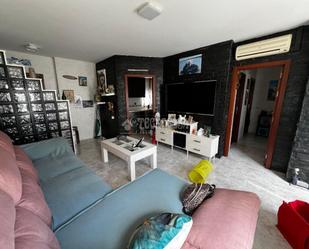 Sala d'estar de Pis en venda en Chiclana de la Frontera amb Aire condicionat i Balcó