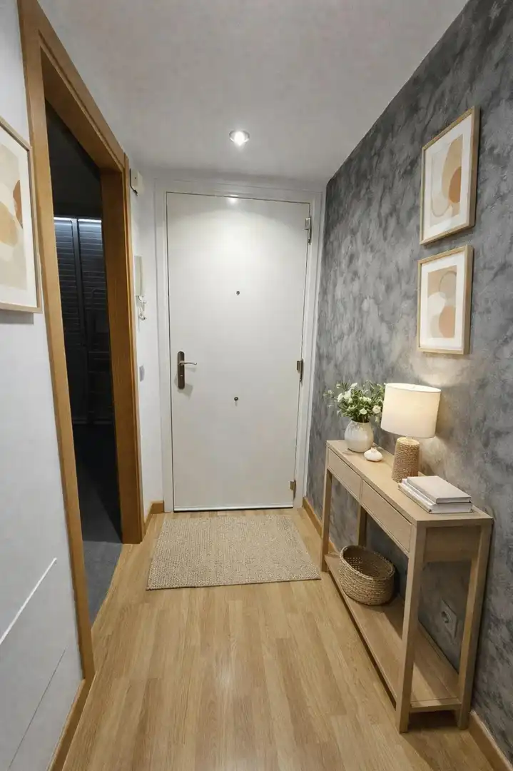 Flat for sale in El Cónsul - Ciudad Universitaria - El Romeral