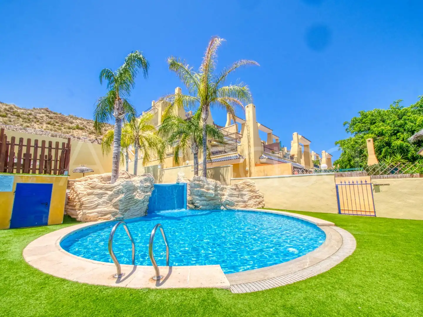 Swimming pool of Flat for sale in Mutxamel  with Parquet flooring, Terrace and Community pool