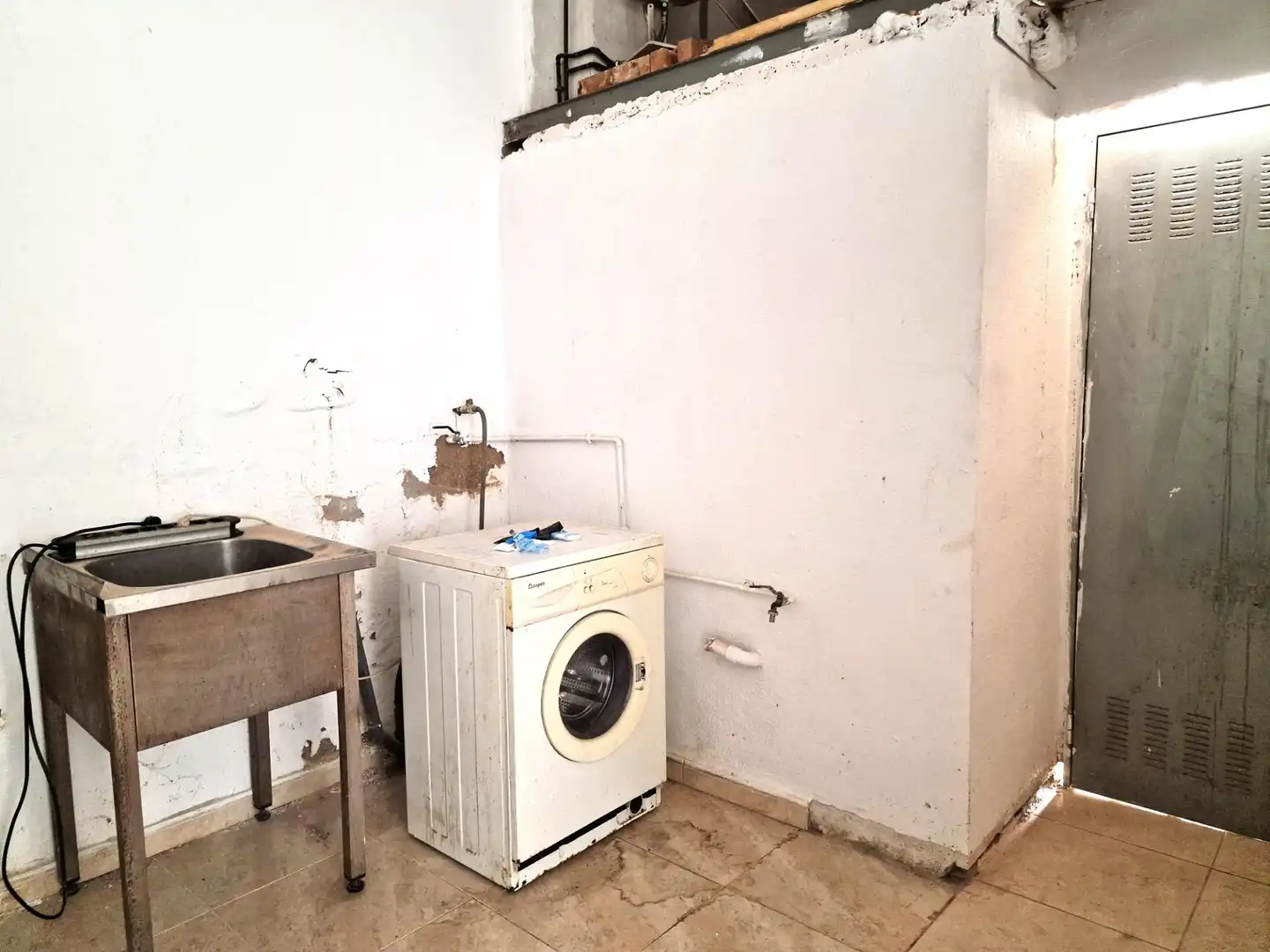 Local comercial en venda a Calle de Martínez de Tena, imagen 13