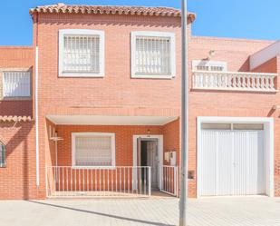 Exterior view of Single-family semi-detached for sale in  Almería Capital