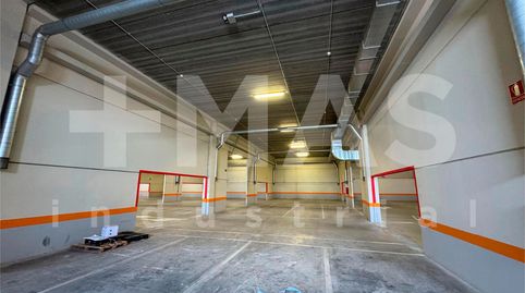 Nave industrial  de 4500 m2 con 2 muelles de carga, image 2