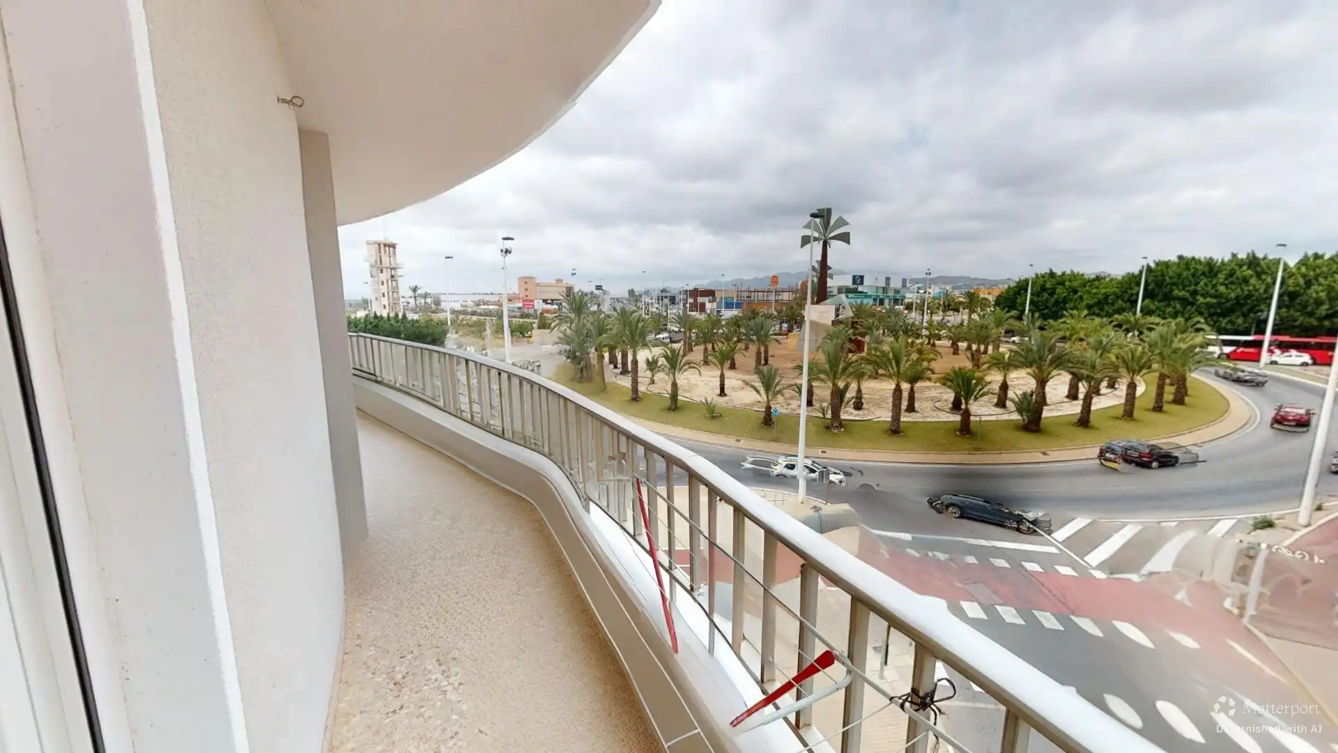 Vista exterior de Pis en venda en Elche / Elx amb Moblat i Balcó