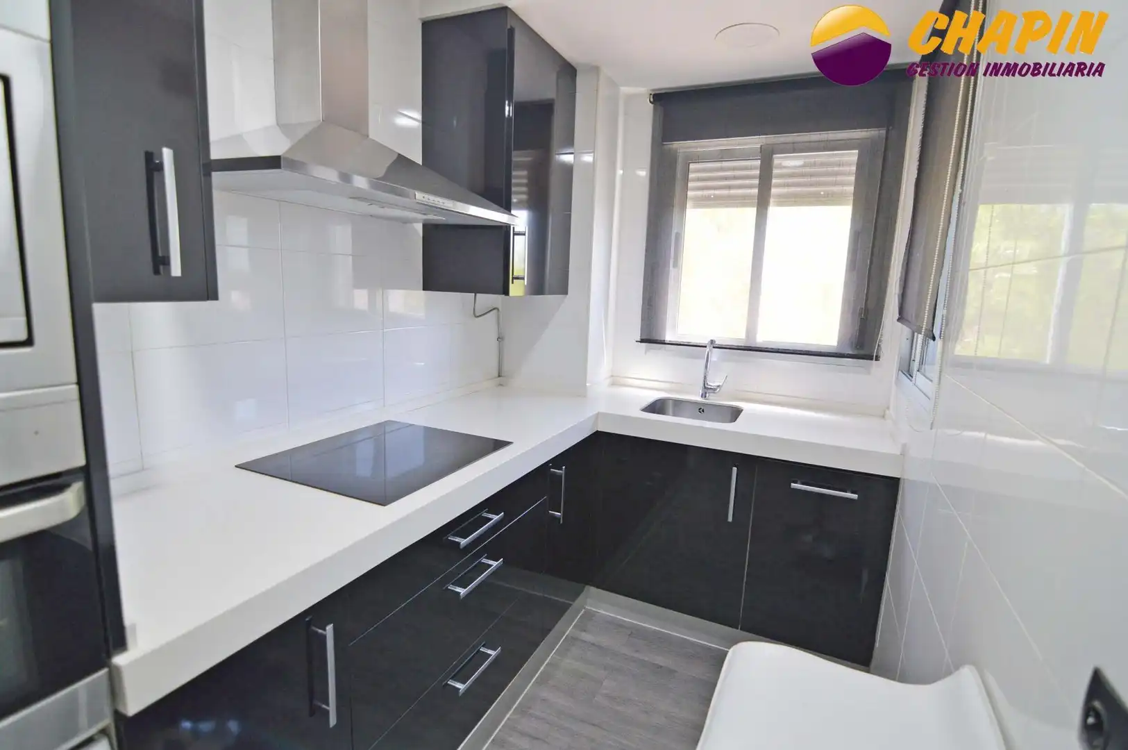 Cocina de Piso en venta en Jerez de la Frontera con Aire acondicionado, Trastero y Amueblado