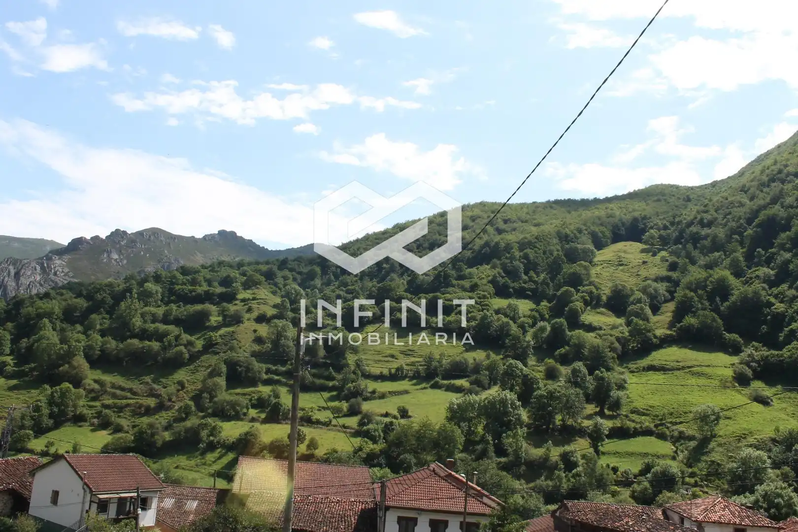 Casa o chalet en venta en Somiedo con Calefacción, Jardín privado y Trastero