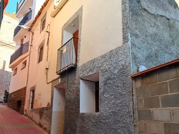 Casa rústica en venda a Aguarón