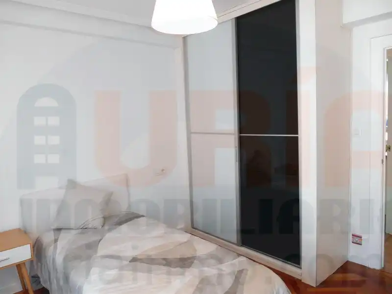Schlafzimmer von Wohnung zur Miete in Oviedo  mit Heizung, Terrasse und Möbliert