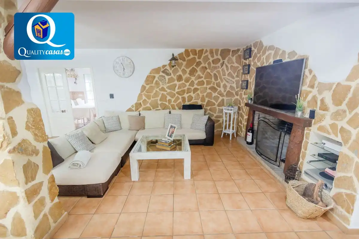 Sala de estar de Casa o chalet en venta en Mutxamel con Aire acondicionado, Calefacción y Terraza