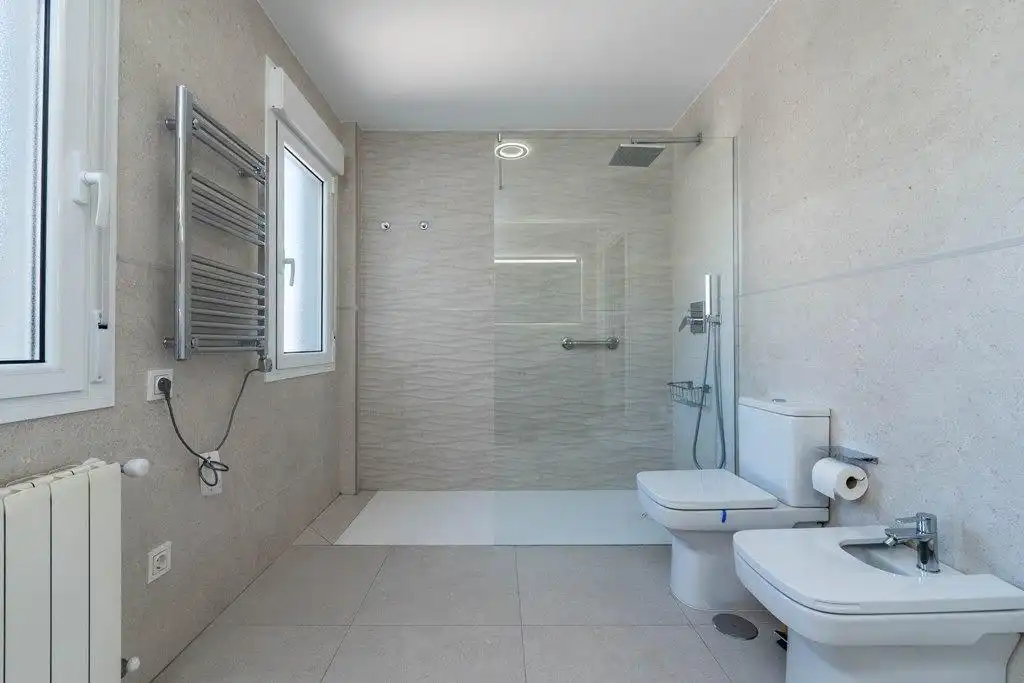 Villa zum Verkauf in Calle Calle Reina Sofía 31, imagen 42