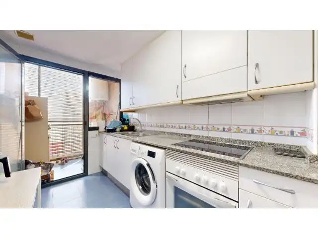 Kitchen of Flat for sale in Picassent  with Air Conditioner, Terrace and Swimming Pool