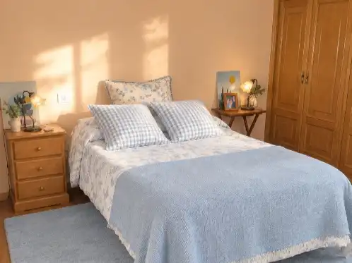 Dormitori de Casa o xalet en venda en Chantada amb Calefacció, Jardí privat i Parquet