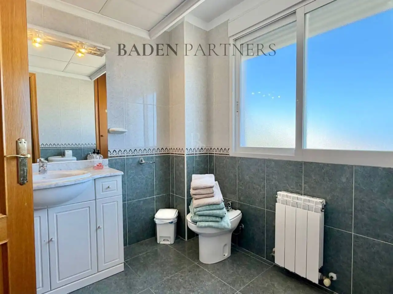 Duplexes for rent in Avenida Ermita San Antonio, Costa Sur