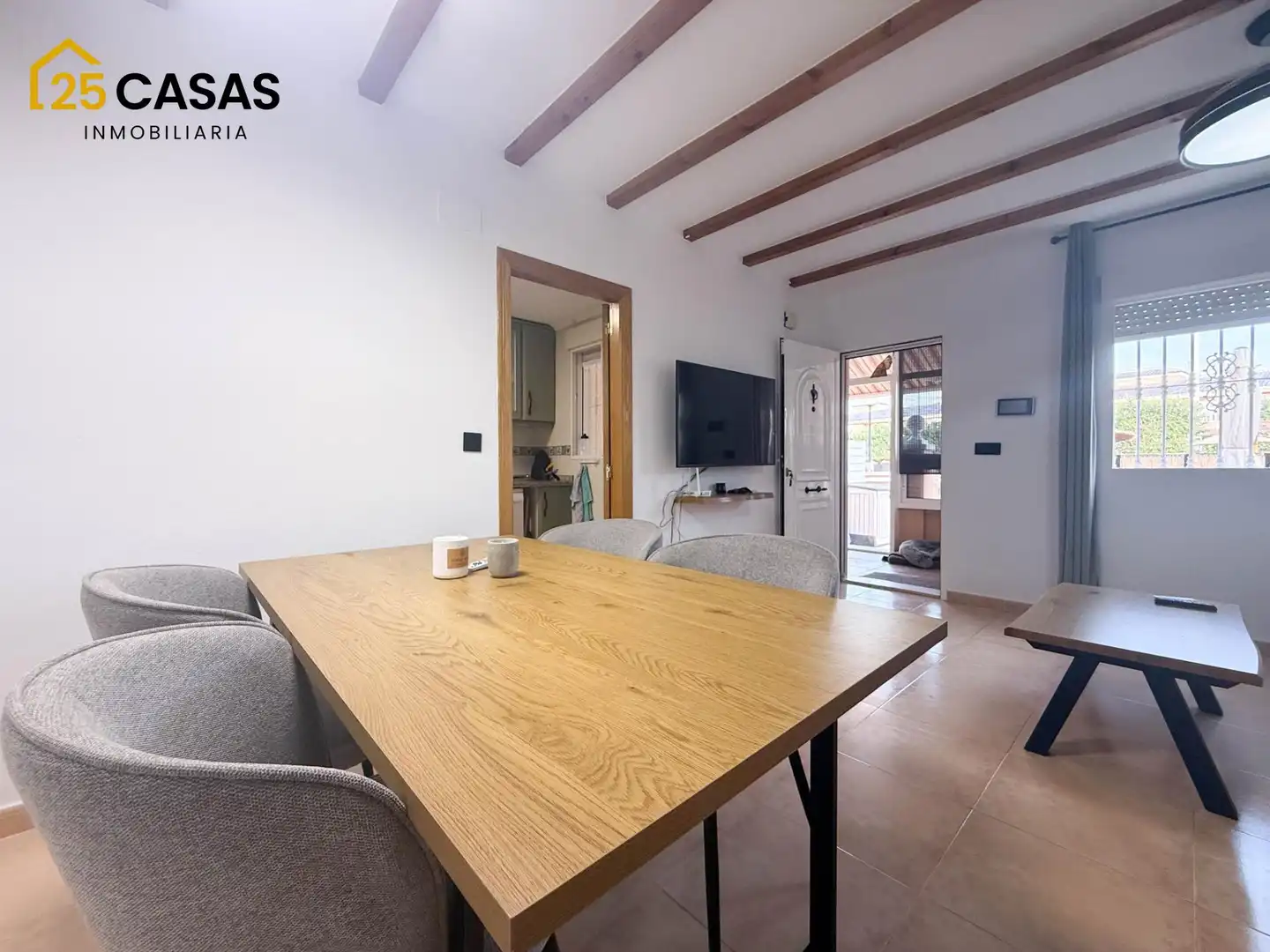 Casa amb terrassa en venda a Avenida Finlandia, imagen 7