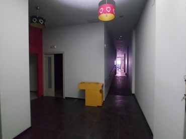 Locale commerciale in affitto a Logroño - Luis Barron