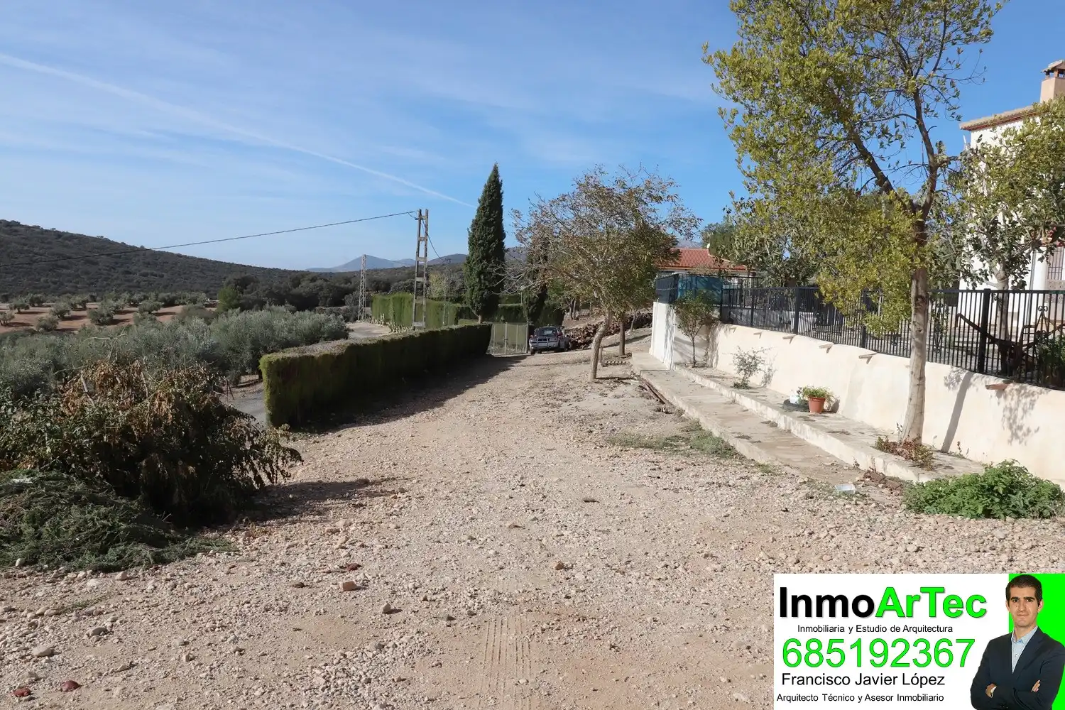 Finca rústica en venda en Iznalloz amb Jardí privat, Terrassa i Piscina