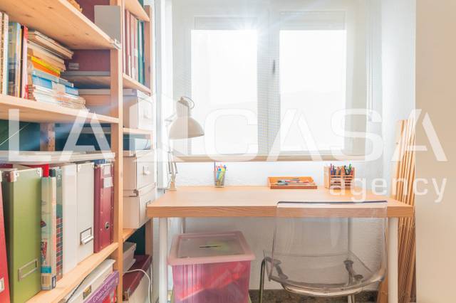 Piso en Venta en Avinguda de Blasco Ibáñez en Ciutat Jardí