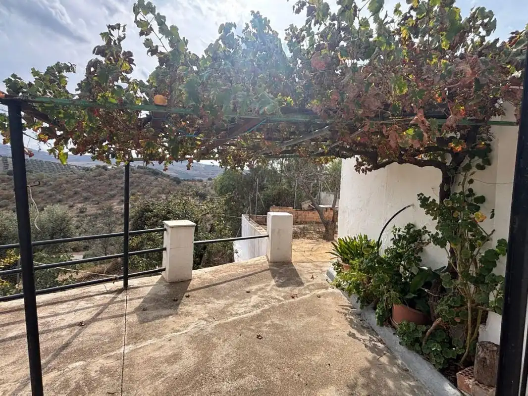 Casa rústica con jardín en venta en Polígono 133 Parcela 66 LAGUNILLAS, imagen 2