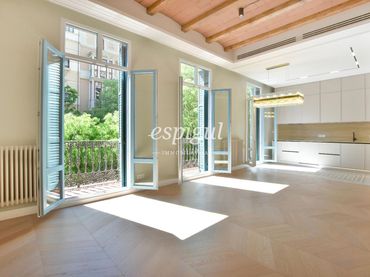 Wohnung mit Balkon zum Verkauf in Valencia
