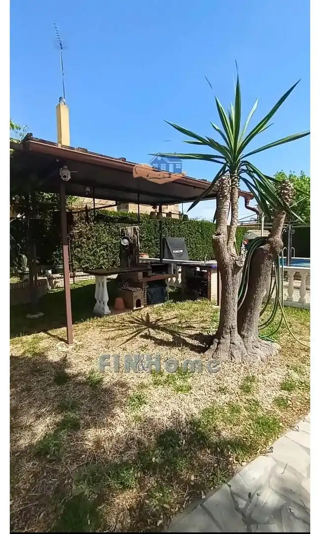 Terraza de Casa o chalet en venta en Gerena con Aire acondicionado, Jardín privado y Trastero