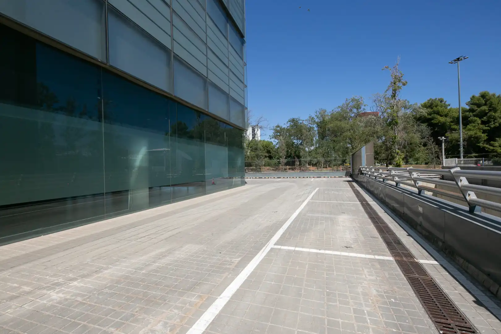 Mixt residencial amb ascensor de lloguer a Avinguda de la Granvia de l’Hospitalet, imagen 7