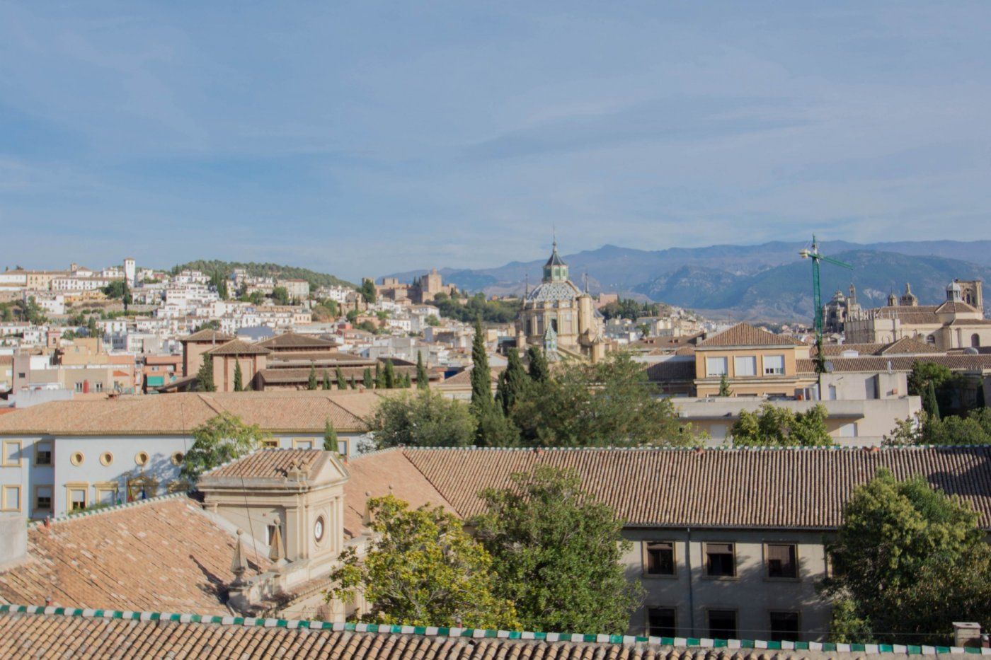 Vista exterior de Pis de lloguer en  Granada Capital amb Calefacció i Terrassa