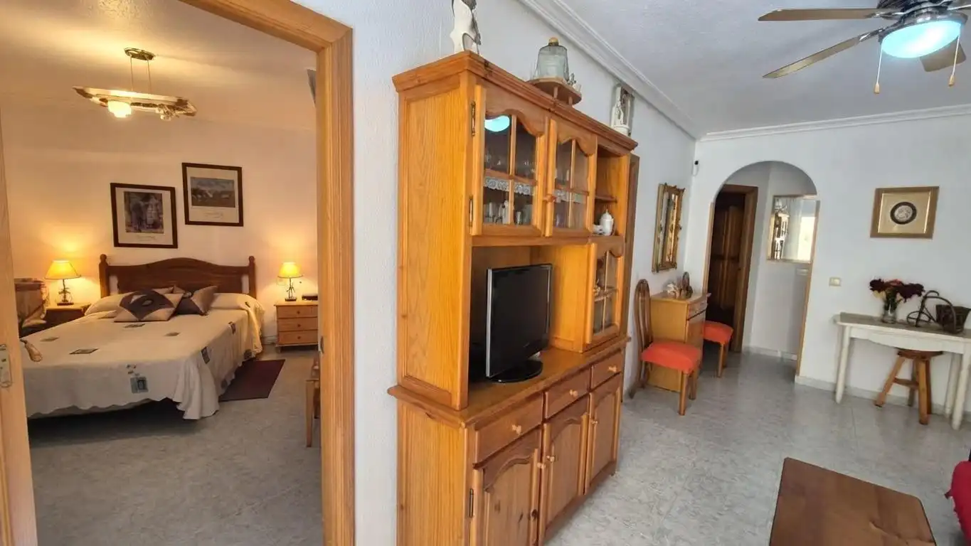 Apartamento con piscina en venta en Calle BELLA ANTONIA, imagen 5