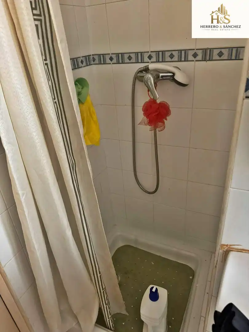 Bathroom of Flat for sale in Alicante / Alacant