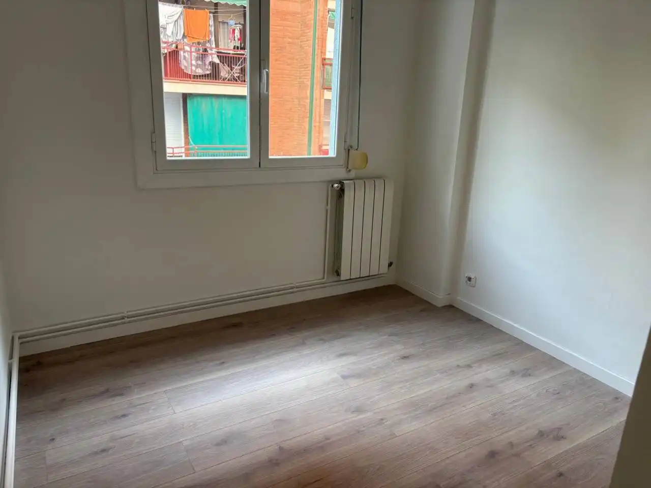 Bedroom of Flat for sale in Sabadell  with Heating, Parquet flooring and Storage room