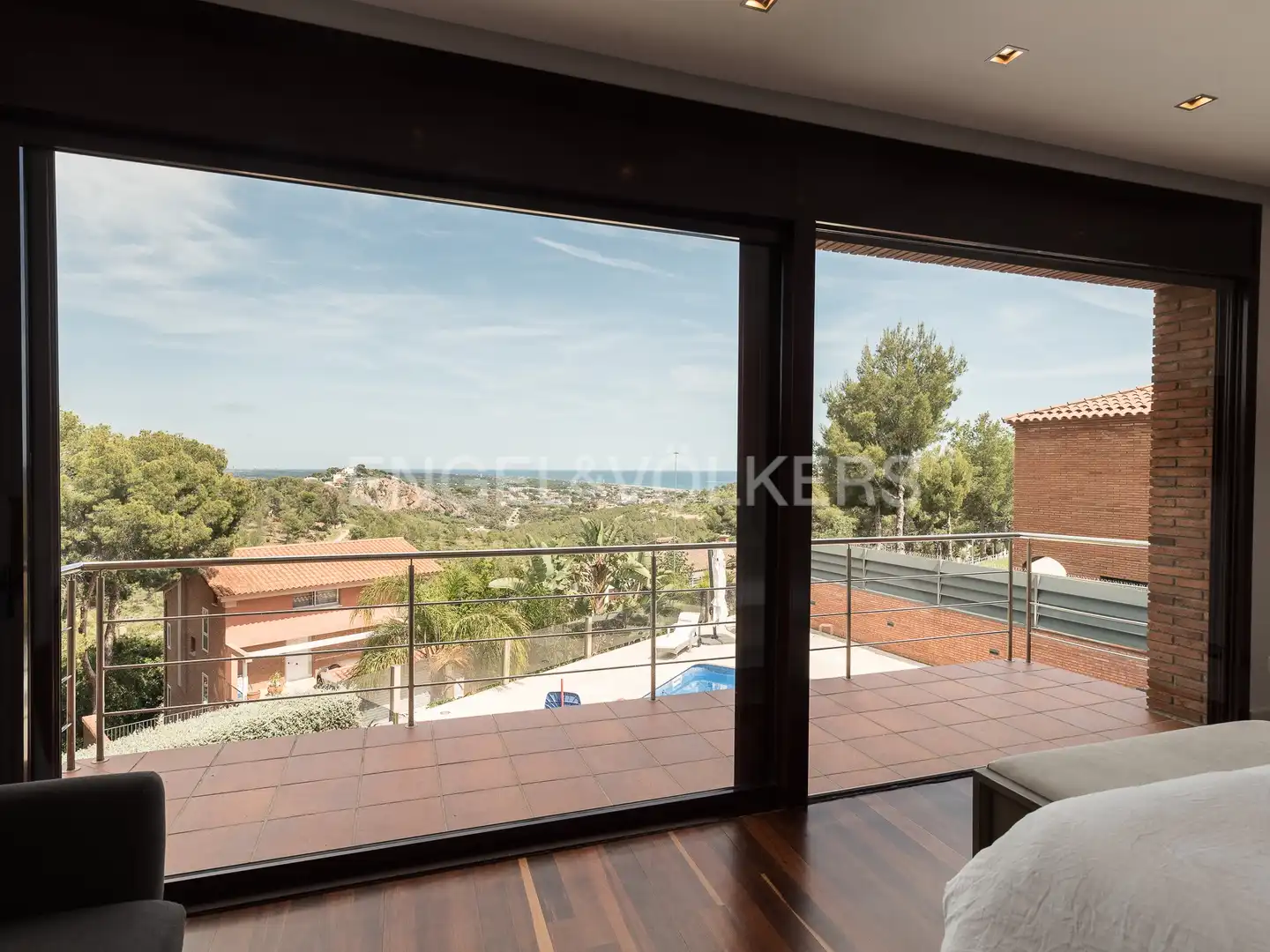 Exterior view of Houses for rent in Castelldefels  with Air Conditioner, Heating and Private garden