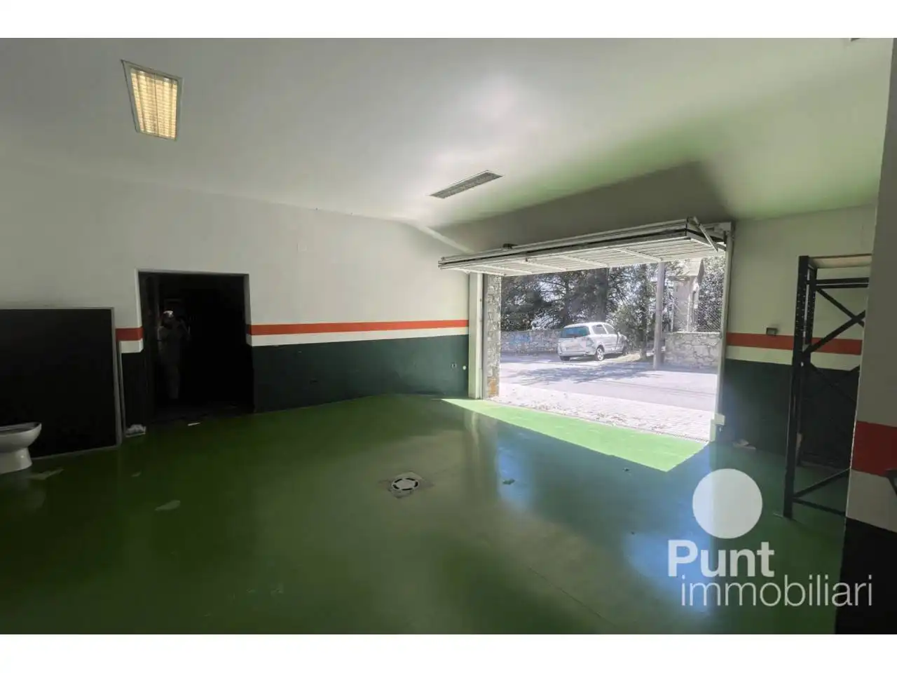 Parking de Casa o chalet en venta en Premià de Dalt con Aire acondicionado, Calefacción y Jardín privado