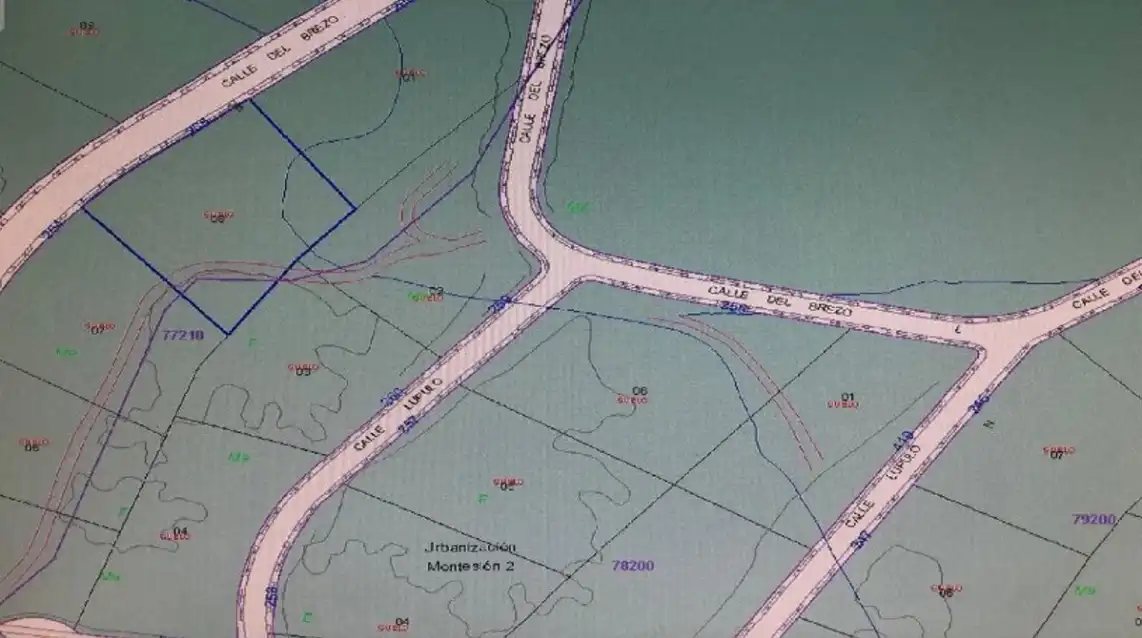 Terreno residencial en venta en Los Cigarrales - La Bastida