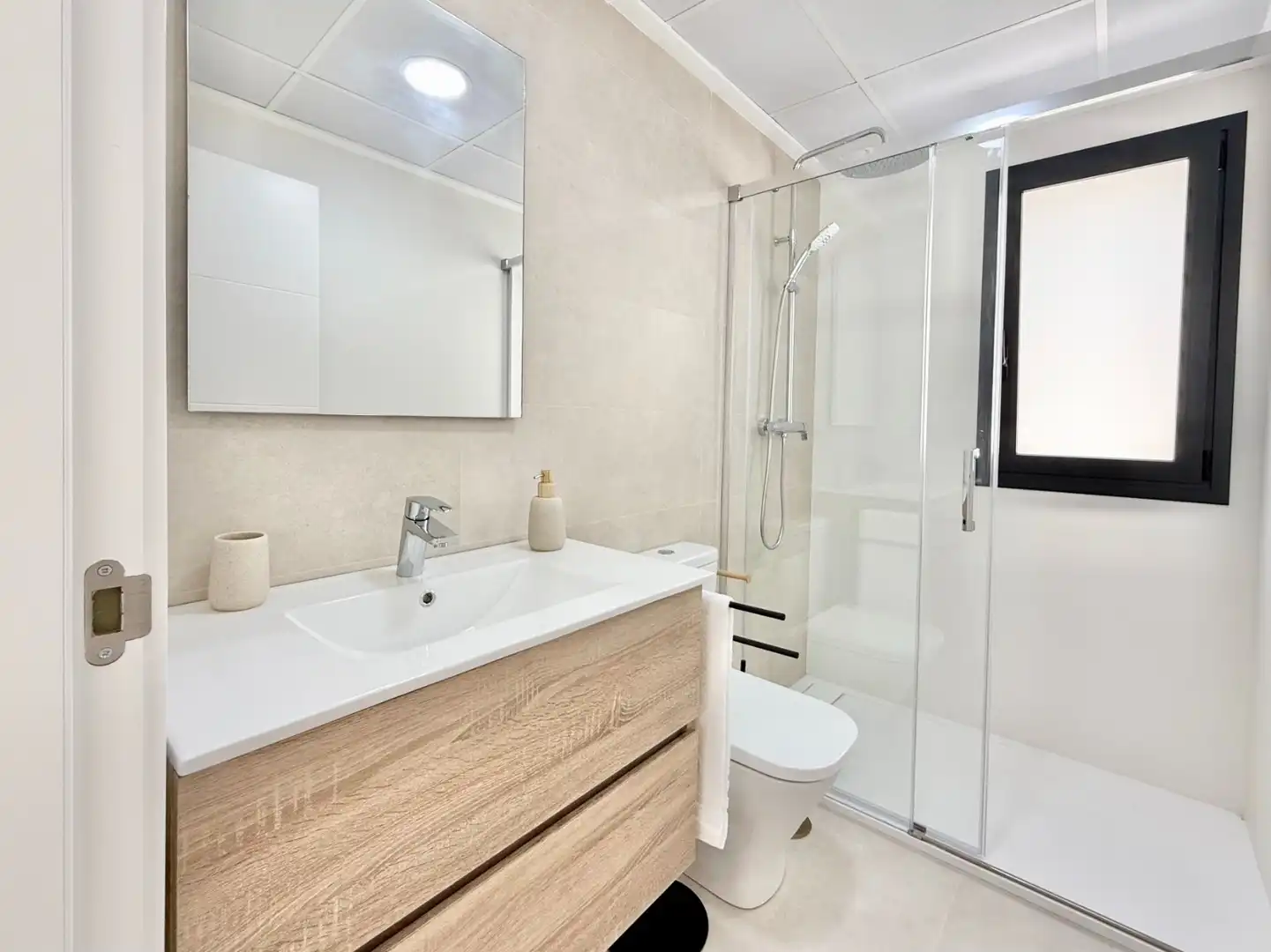 Baño de Casa o chalet en venta en Cox con Jardín privado, Terraza y Trastero
