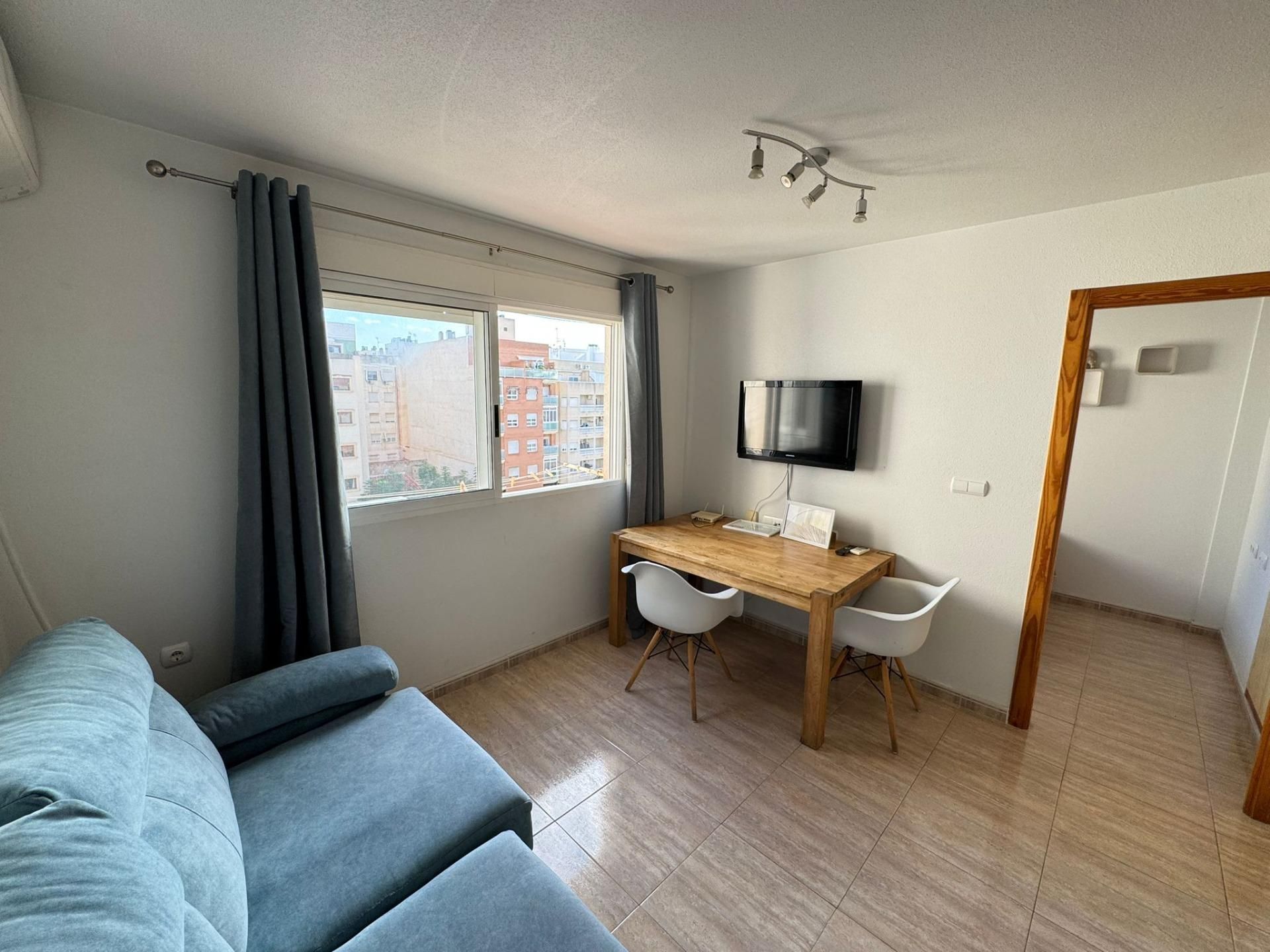Bedroom of Apartment for sale in Torrevieja  with Air Conditioner and Community pool